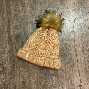 Turtle fur womens beanie